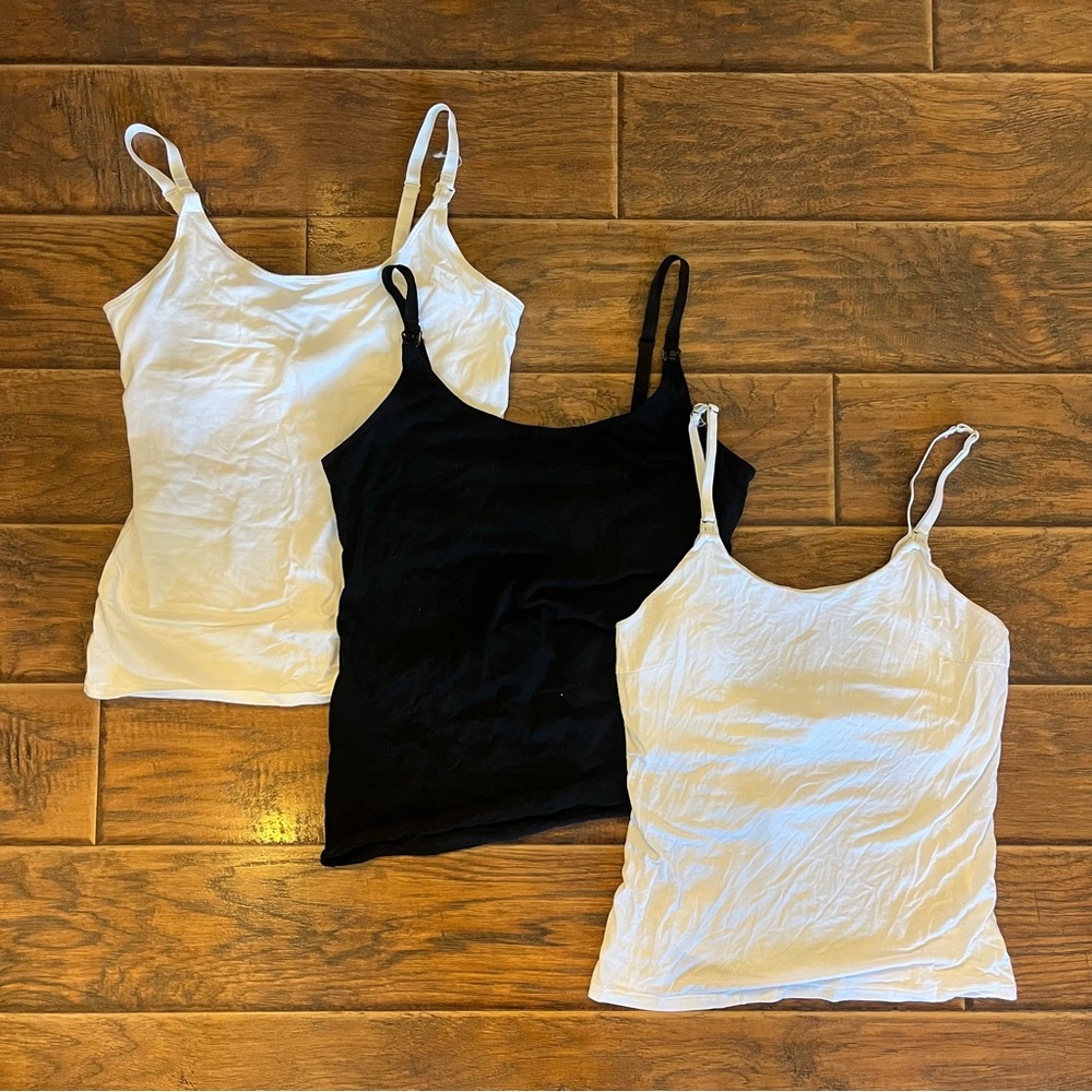 ✨BUNDLE✨ Gap/Old Navy Nursing Tanks | M